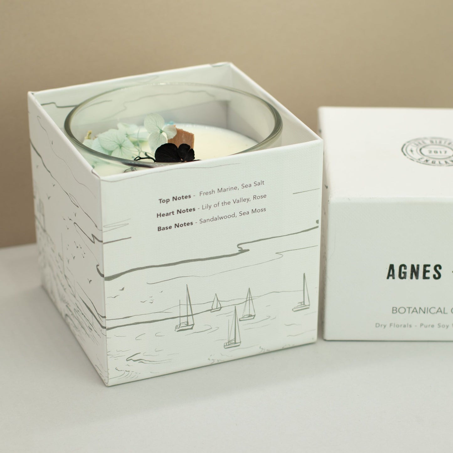 Agnes  & Cat Botanical Soy Wax Candle - Seasalt & Moss