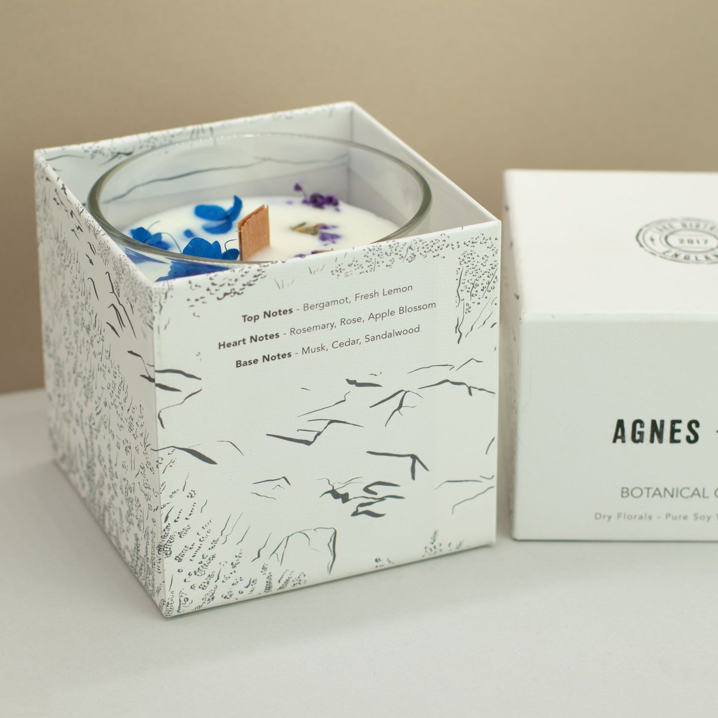 Agnes  & Cat Botanical Soy Wax Candle - Moorland