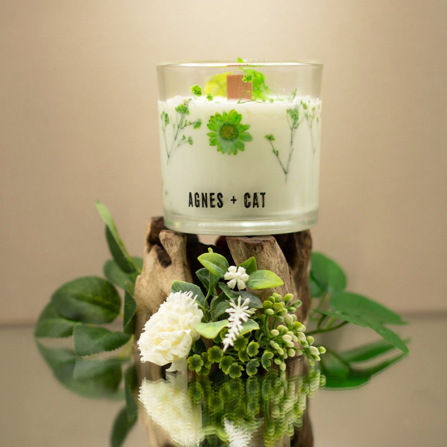 Agnes  & Cat Botanical Soy Wax Candle - Fellberry