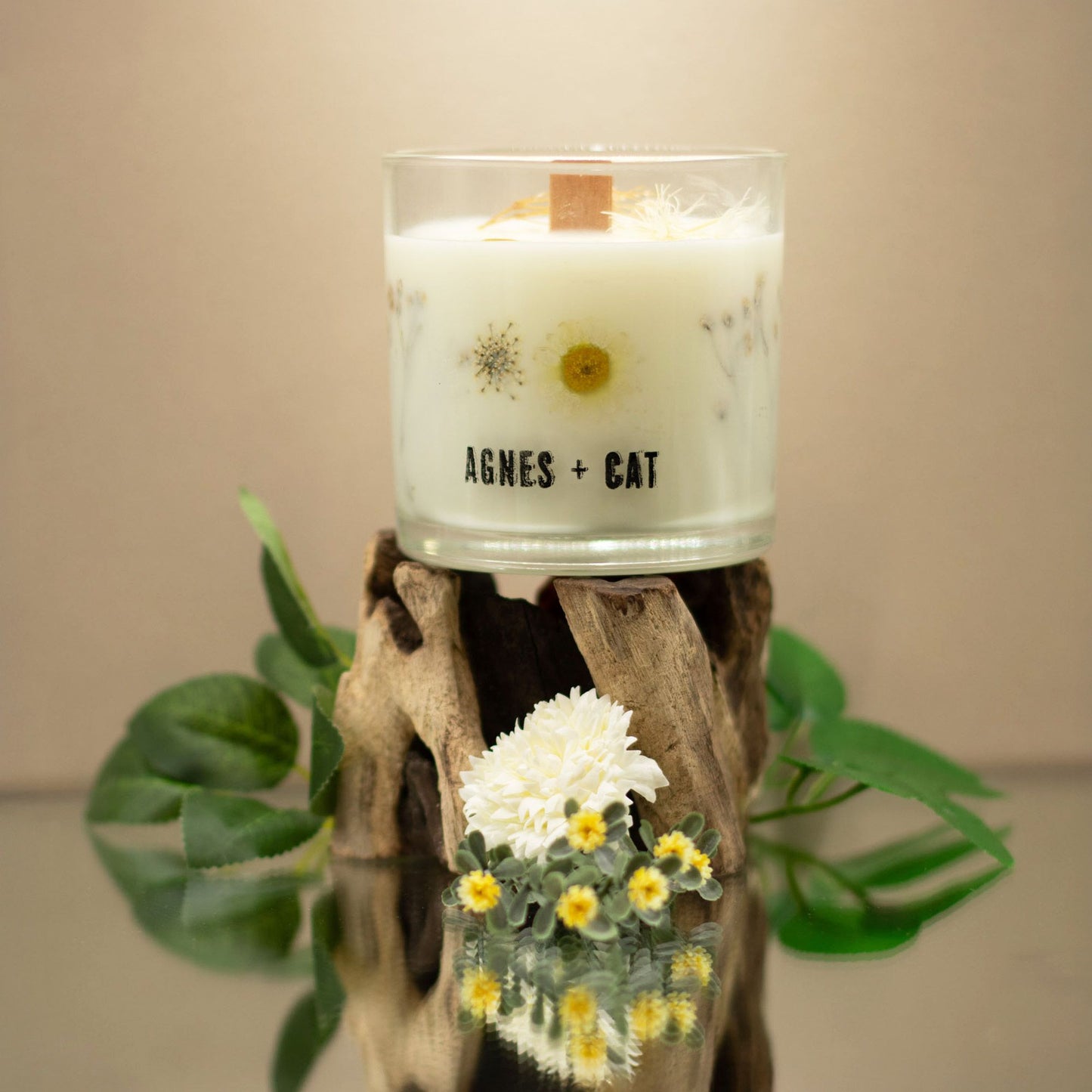 Agnes  & Cat Botanical Soy Wax Candle - Windermere
